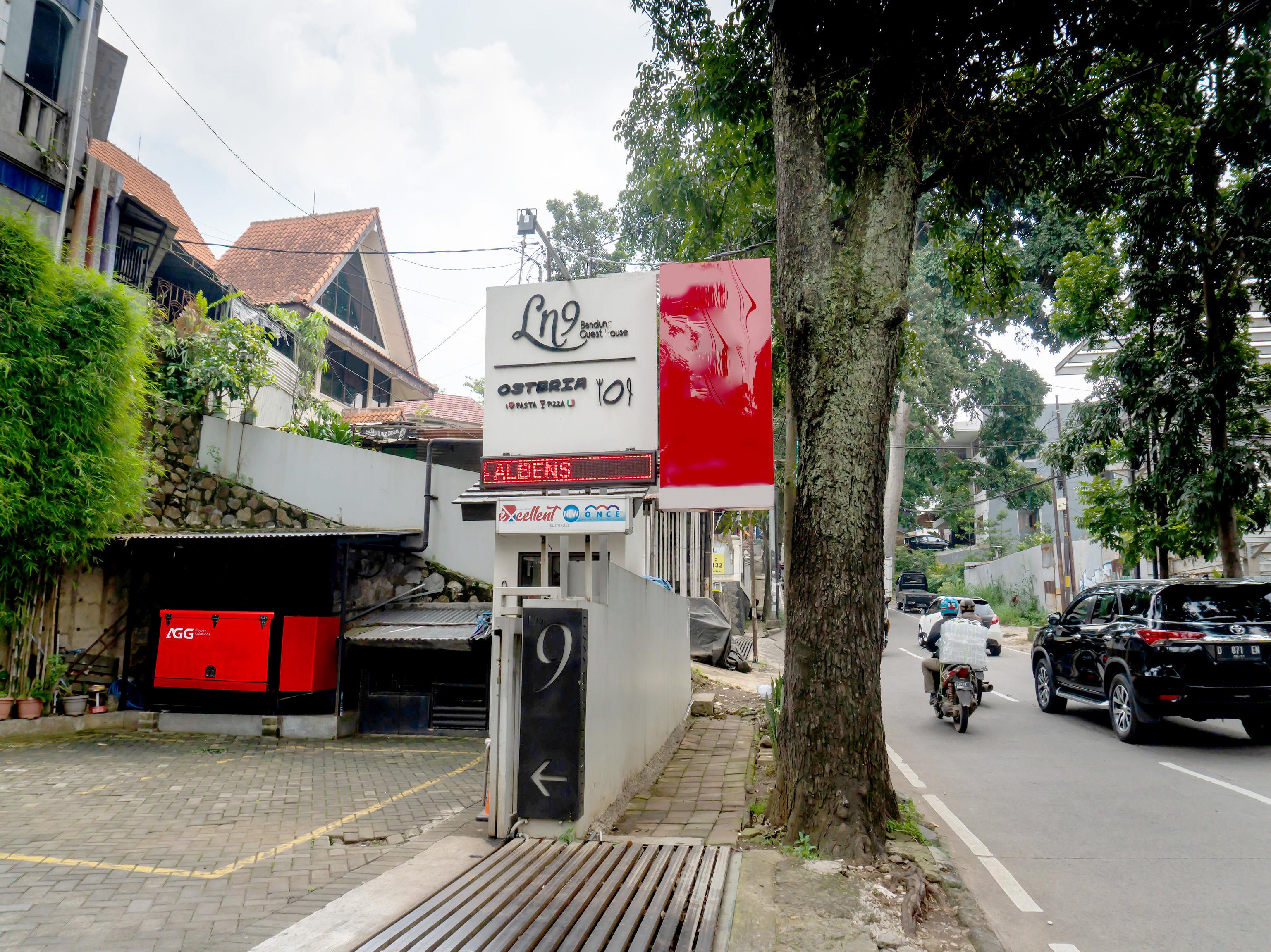 Ln9 Bandung Guest House Dış mekan fotoğraf